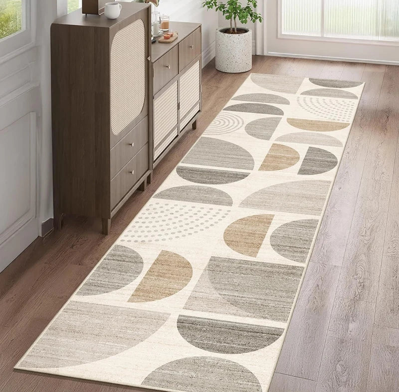 tapis moderne long motifs géométriques demi cercles couleurs variées texture douce rapide sécher