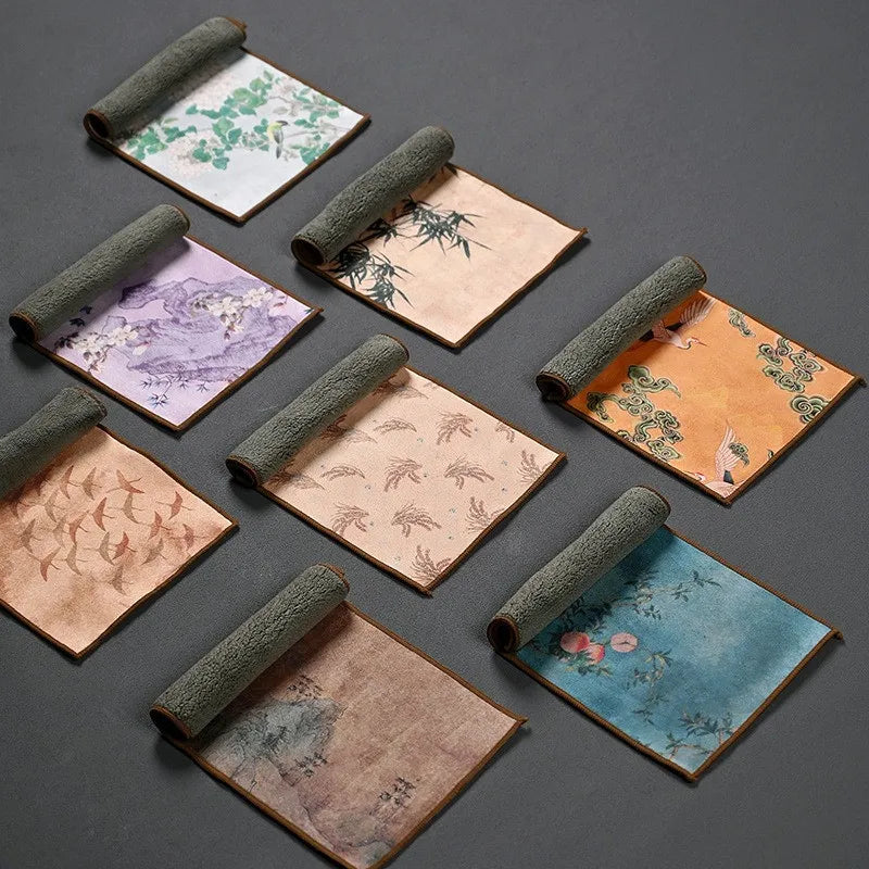 tapis table serviettes motifs floraux abstraits couleurs variées traditionnel salon thé