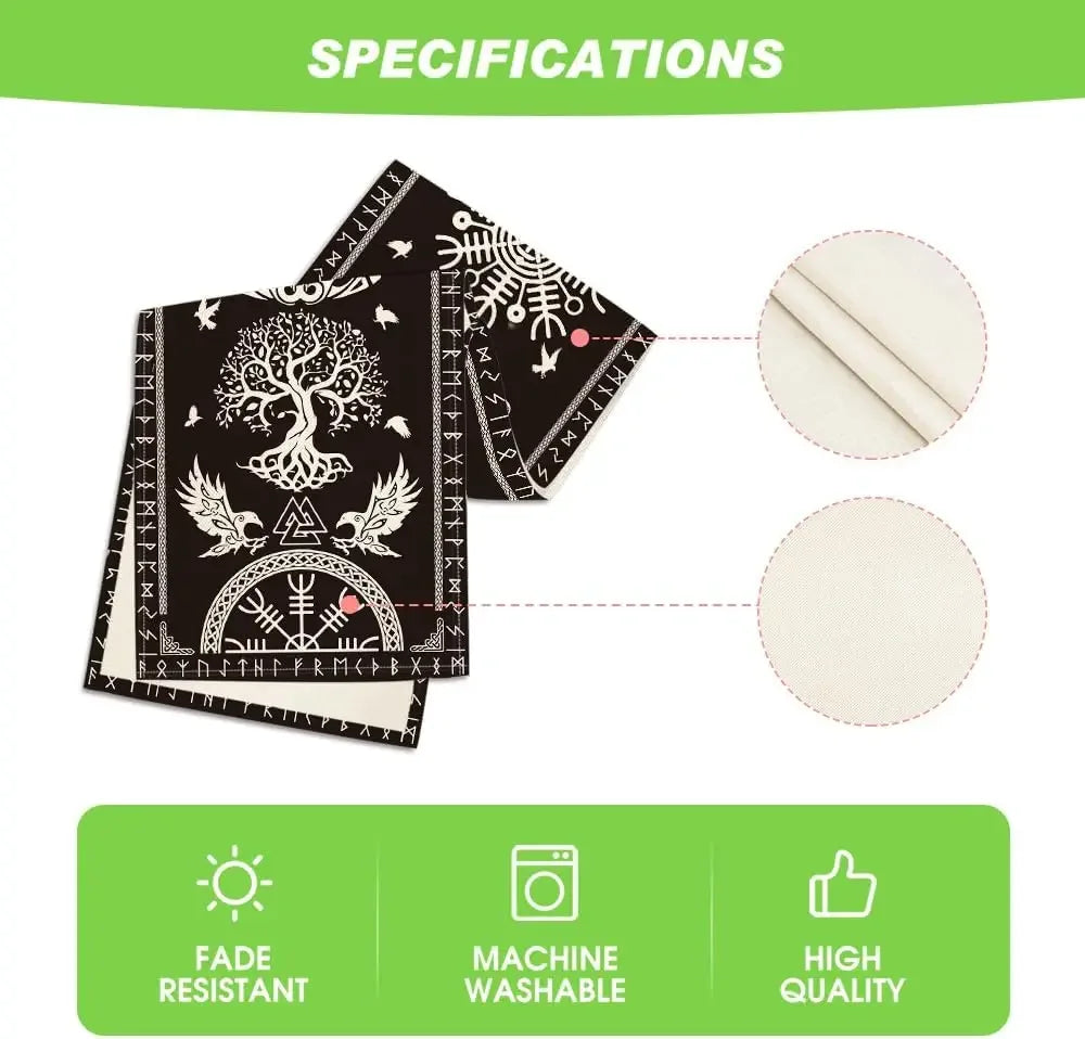 Un motif de style nordique et symboles géométriques sur une serviette de bain noire et blanche, résistante à la décoloration et lavable en machine, offrant une haute qualité.
