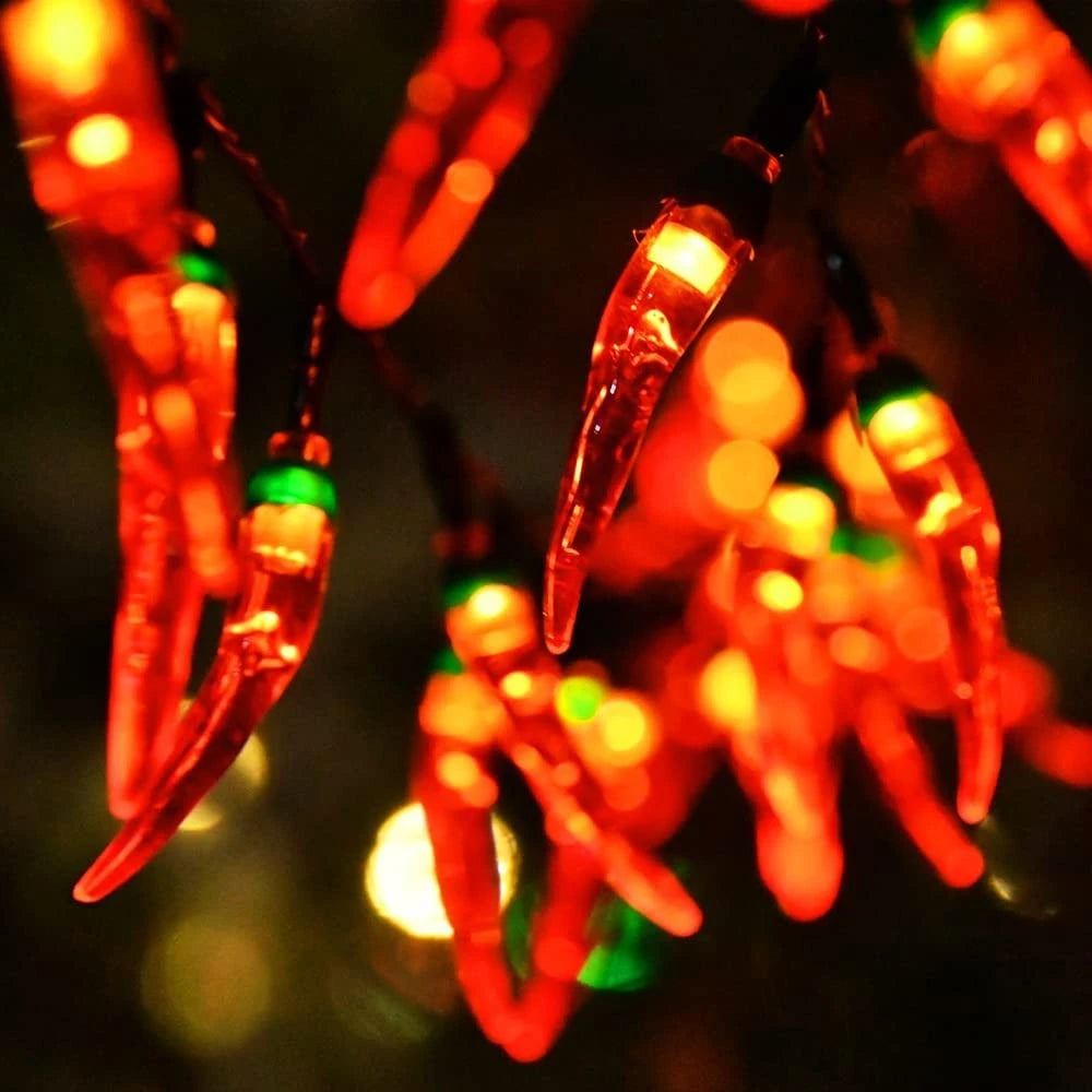 guirlande lumineuse piments rouges extérieure festive piments translucides texture décorative panneau solaire autoinstallation led