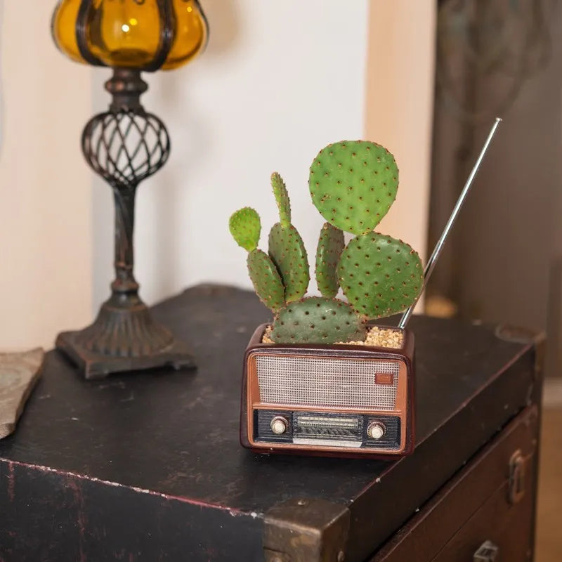 Jardinière design radio vintage en résine bleue - vue latérale
