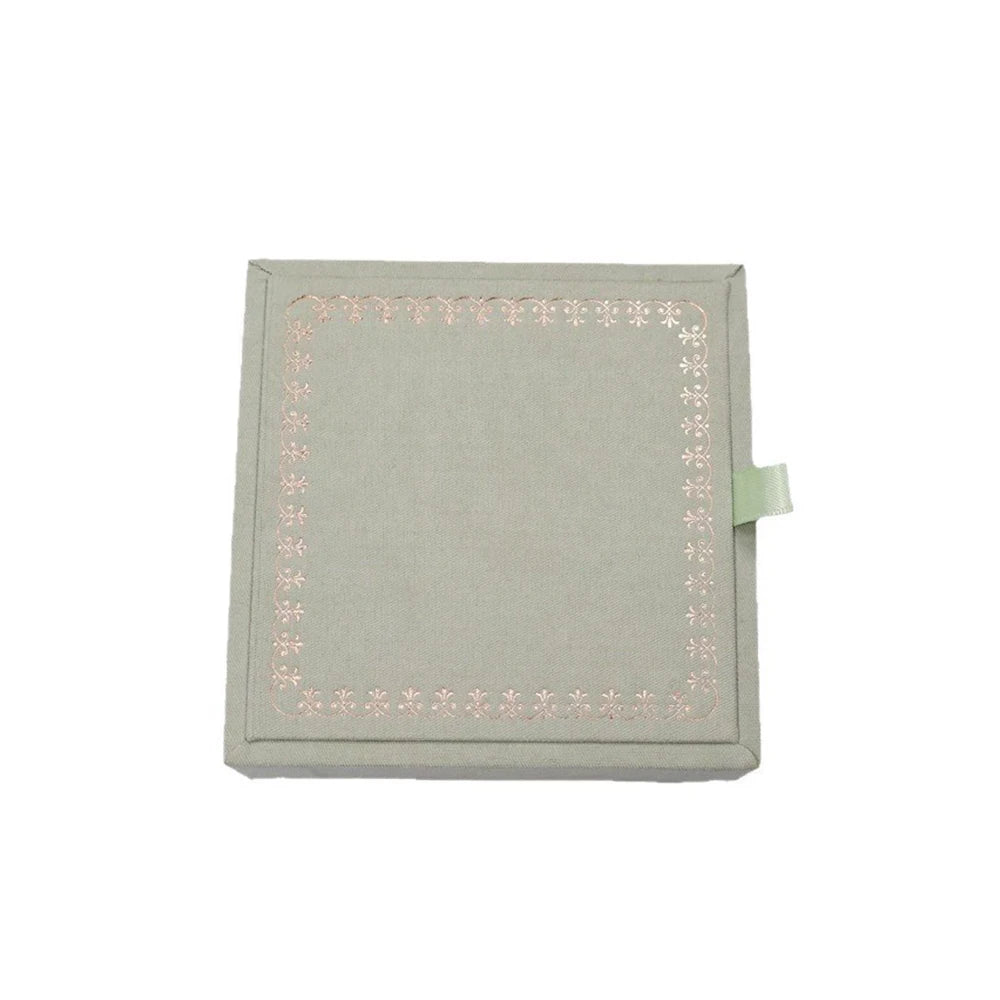 boîtes bijoux velours blanc classiques clips fermeture rangement colliers boucles d'oreilles bagues