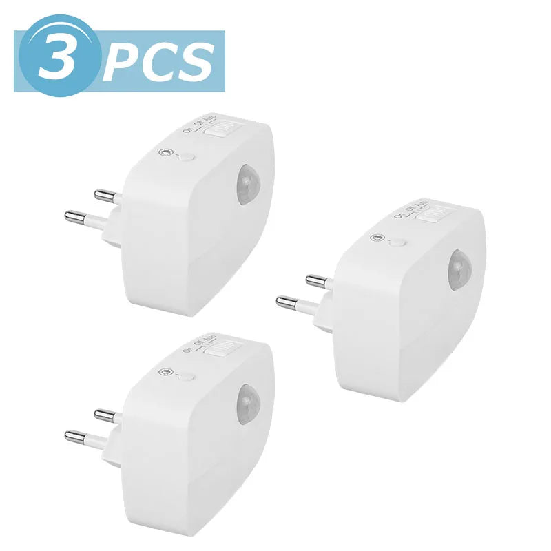 lampe détection mouvement blanc moderne compact adhésif led batteries aaa piroseau on off auto
