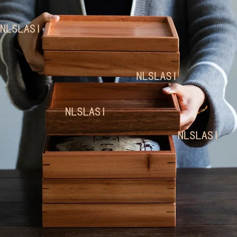 plateau carré bois brun clair minimaliste compartiments couvercle servir thé gâteaux décoratif nature rustique