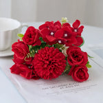 décoration extérieure bouquet fleurs artificielles moderne pivoines roses dahlias élégantes variées couleurs
