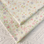 tissu coton imprimé fleurs rubans vintage blanc rose vert gris popeline respirant 145cm large