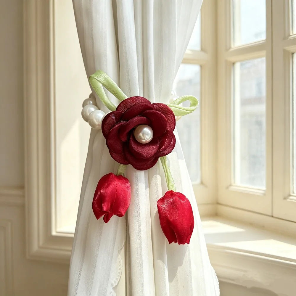 accessoires fenetre fleurs tulipes roses violet blanc bleu rose clips decoratif romantique