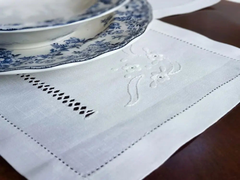 serviettes table classiques broderie florale blanc set pièces lin élégant vintage