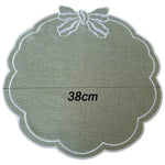 serviette table bleu clair vert rouge classique brodée toile lin bordure ondulée respectueux environnement