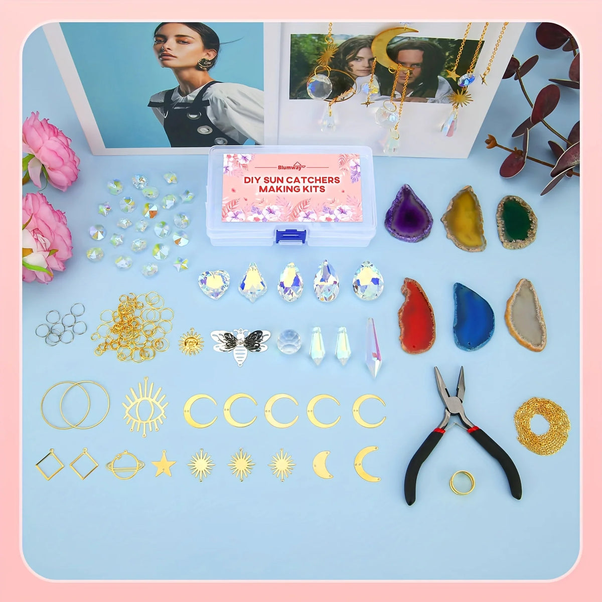 Détail des prismes en verre du suncatcher