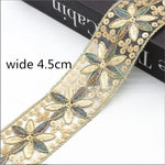 ruban décoratif fleurs brodées paillettes sequins dorés polyester mariage élégant beige marron vert bleu