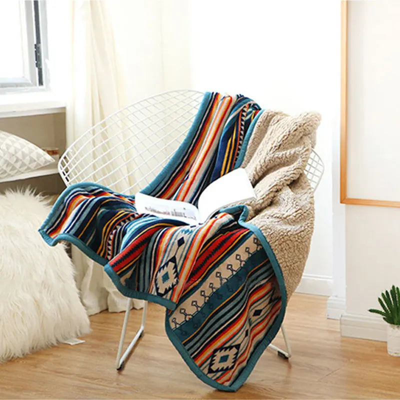 Détail du motif Jacquard imprimé sur le jeté de lit