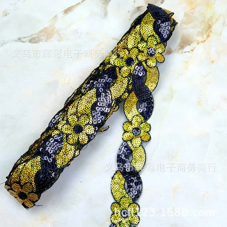 ruban décoratif dentelle sequins fleurs 4cm bleu vert rouge rose or argent partie