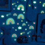stickers muraux lumineux arc ciel nuages coeurs decoration enfantine adhésifs chambre enfants bricolage maison