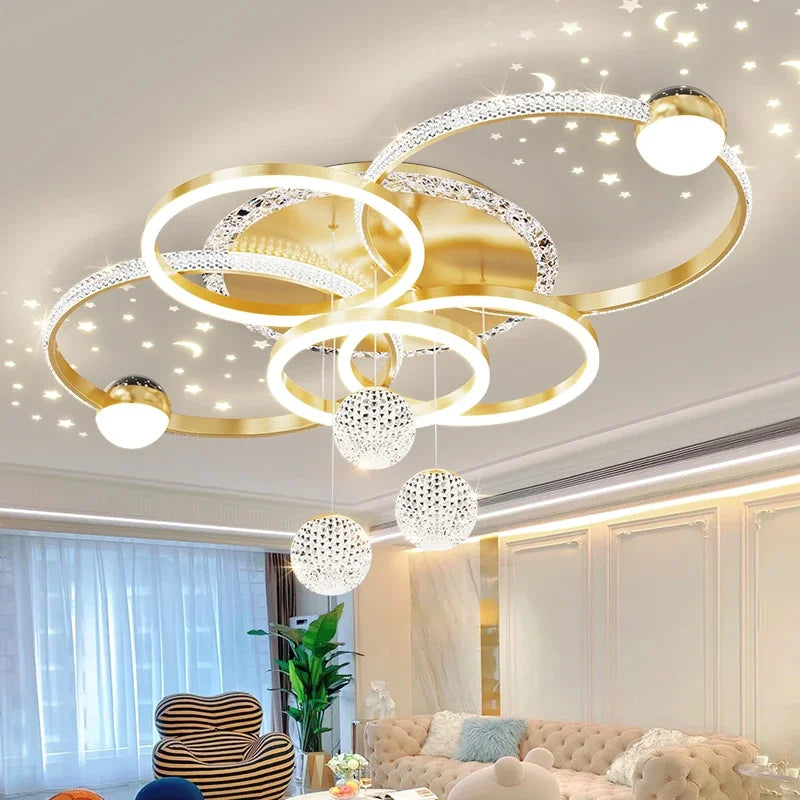 lustre moderne argenté doré cristaux scintillants éclairage chambre salon entrée moderne luxueux