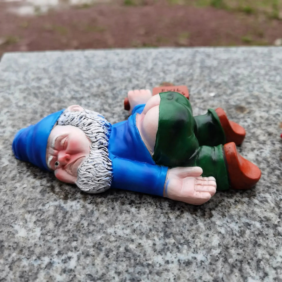 statuettes lutins résine décoratives bleu vert rouge extérieures résistantes intempéries réaliste noël