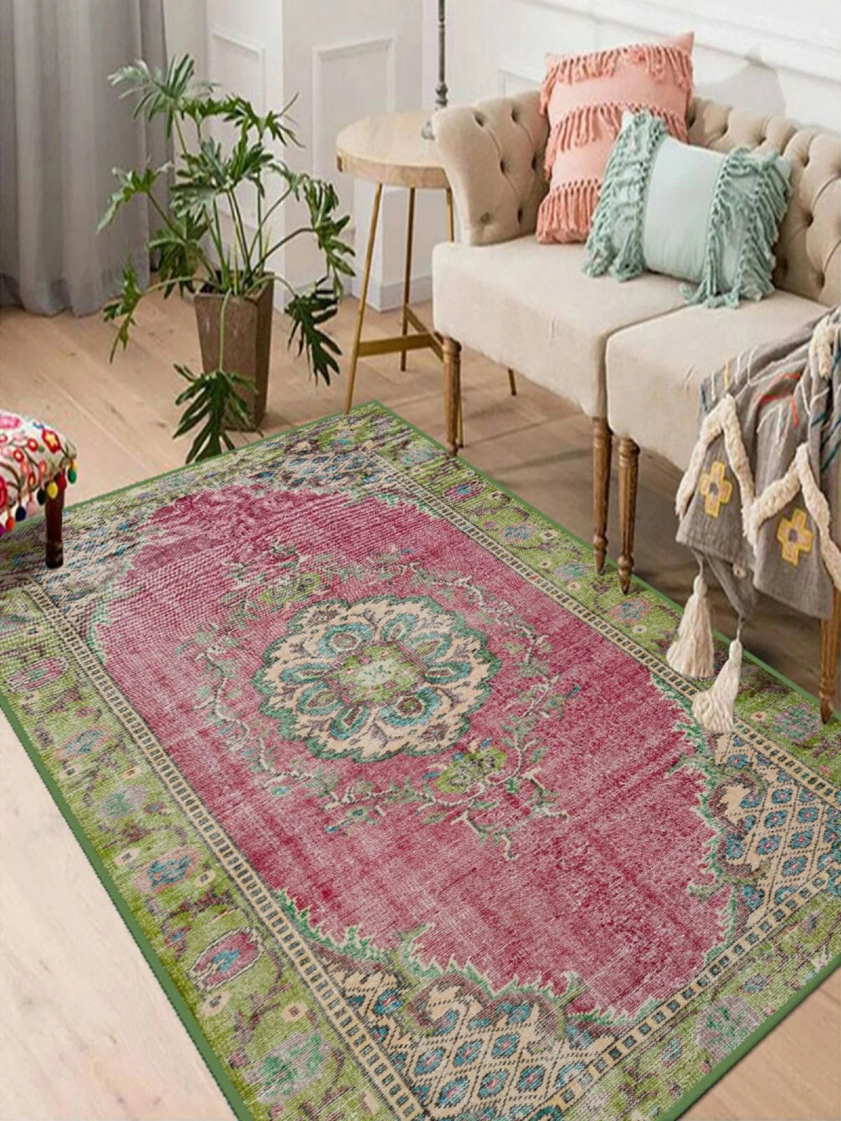 tapis rose ornements floraux motifs géométriques vintage ethnique 80x120cm