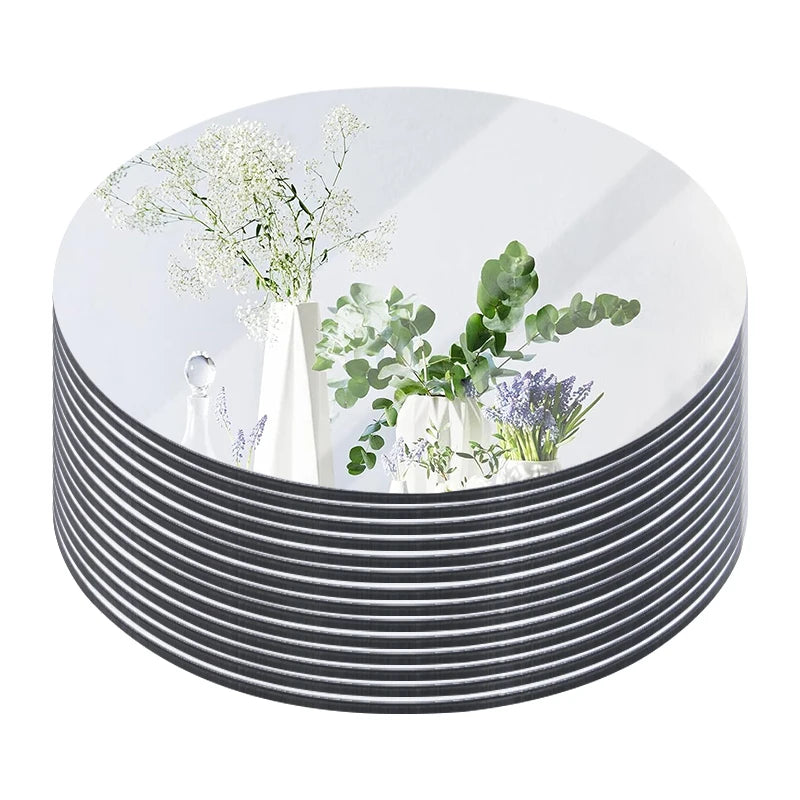 plateaux table blancs rayures horizontales adhésifs modernes décoration intérieure élégante bougies eucalyptus