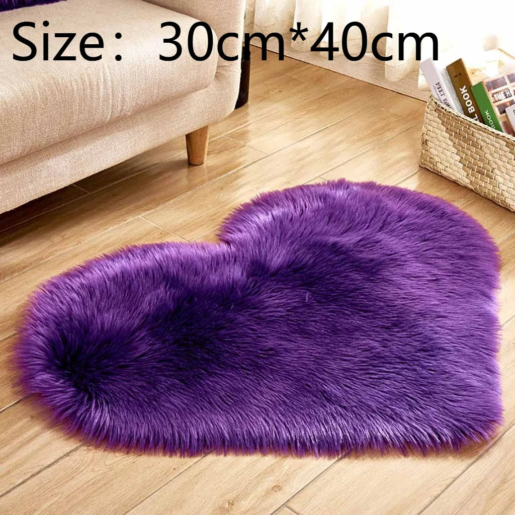 tapis cœur fourrure synthétique rose gris violet rouge moderne doux acrylique intérieur maison