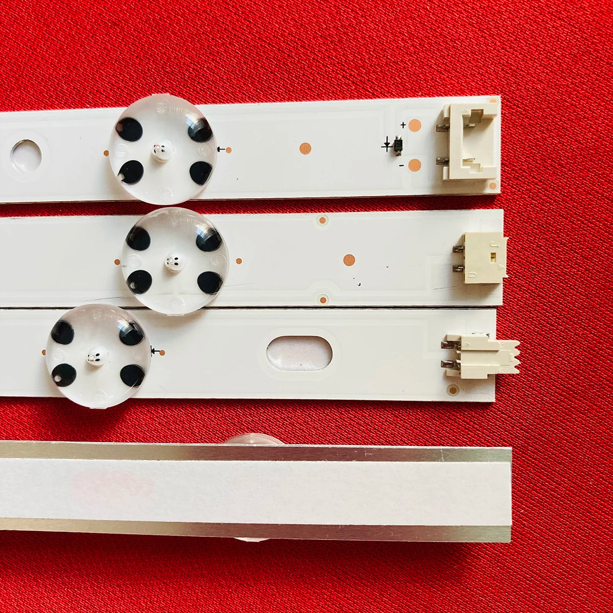 bandes led blanc points noirs connecteurs modernes rétro éclairage 850mm 3v led électronique