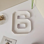 numéros carton blanc moderne anniversaire fête révélation sexe baptême minimaliste remplissables occassionnels évènements