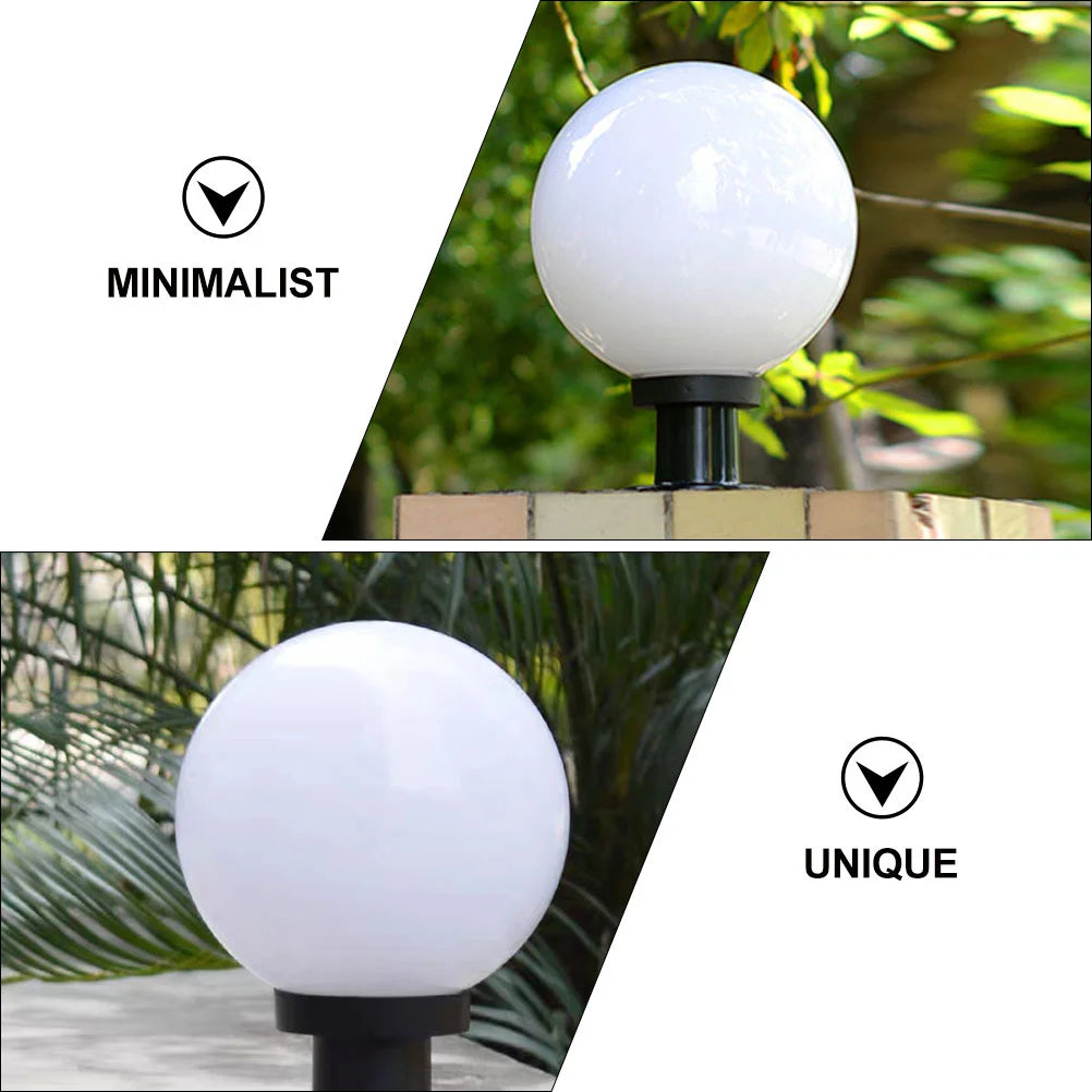 lampe solaire minimaliste abat jour blanc noir sphérique opaque vis fixeextérieur patio