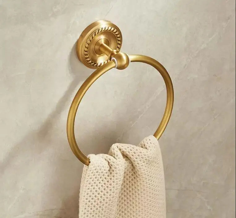 accessoires salle bain doré porte serviettes crochet classique finition antique fixations murales ensemble quincailleries