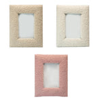cadre photo moderne minimaliste bois peluche rose beige clair blanc cassé
