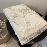 couette coton imprimé floral vintage blanc rose bleu verte translucide 200x230cm