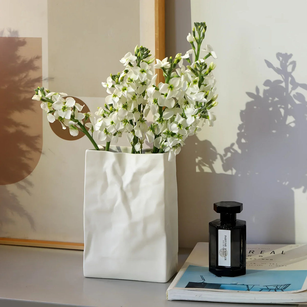 vase céramique blanc boho minimaliste contemporain texture froissée unique decoration maison fleurs blanches chambre