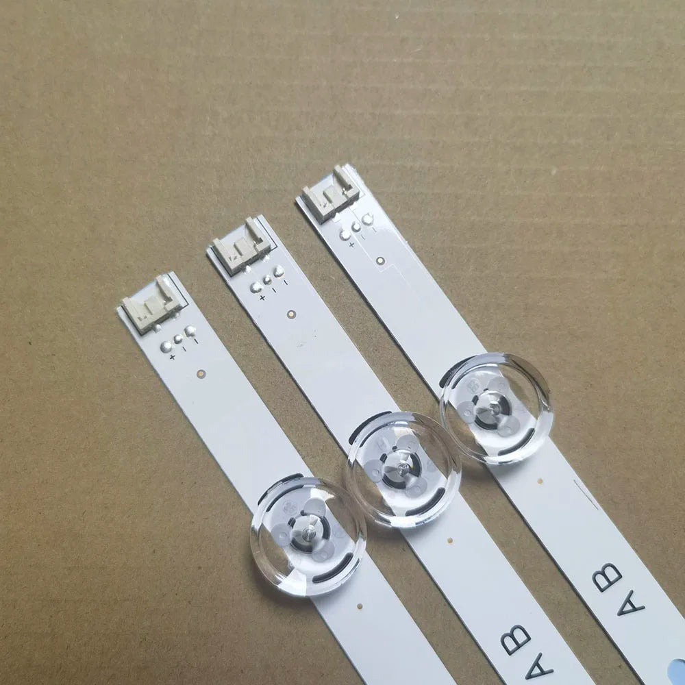 ruban lumineux led blanc bleu moderne clips transparents fixations connecteurs