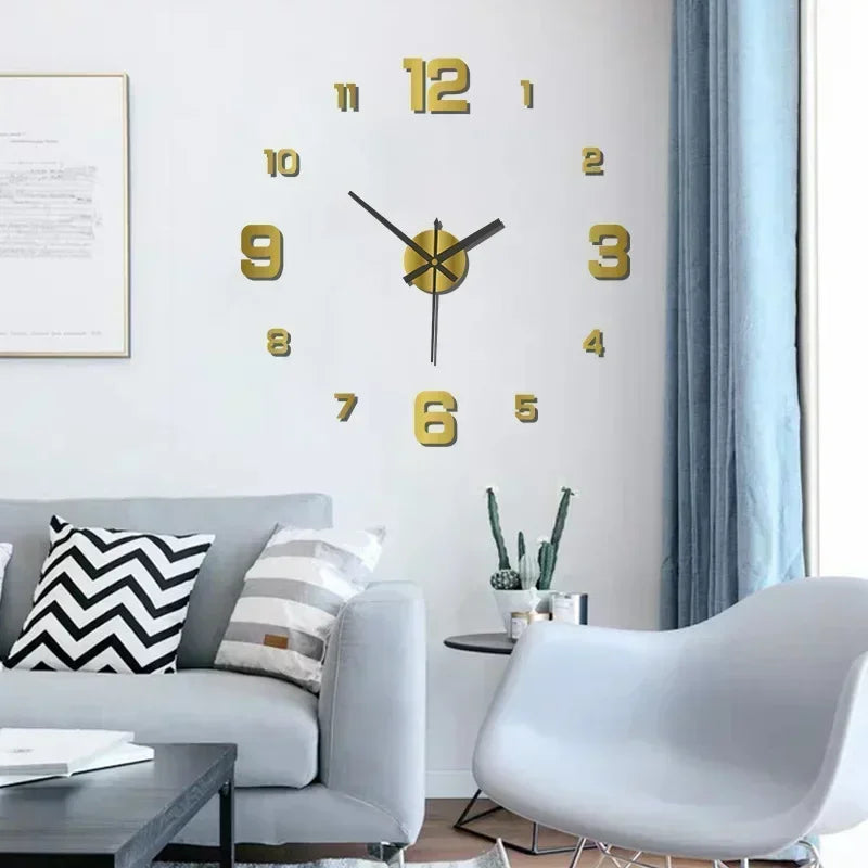 horloge murale moderne aiguille minimaliste noir blanc doré rouge chambre salon decoration