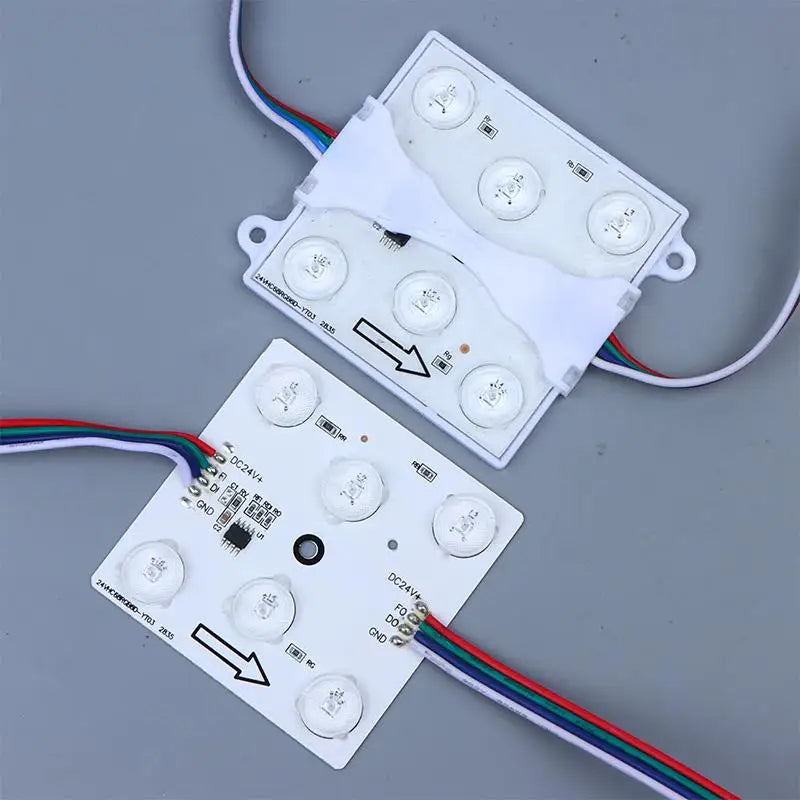 boîte lumière publicité led blanc moderne adhésif six leds câbles rouge blanc bleu variable