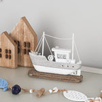 décoration murale marine phare bateau maison figurines poissons livres bois nautique ancres textures