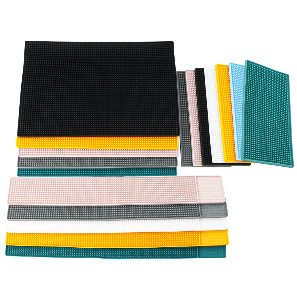 tapis bar silicone perforé moderne noir gris rose blanc perforations respectueux environnement
