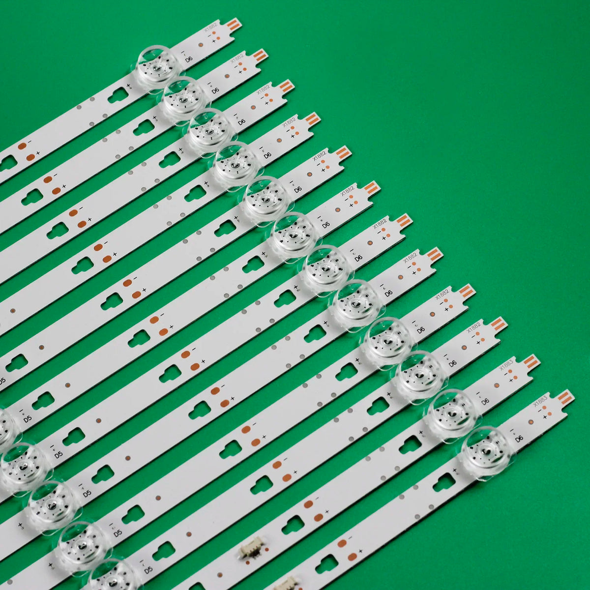 bande led blanc connecteurs modernes accessoires informatiques industriels