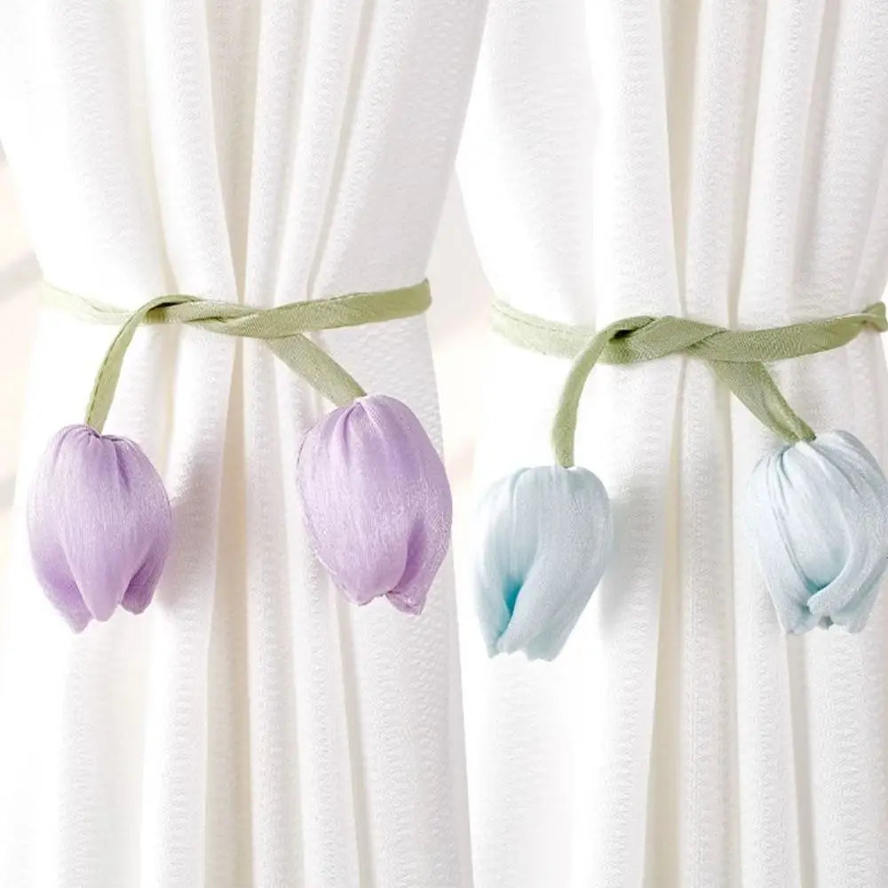 rideau accessoire tulipes fleur vert clair rose pâle violet bleu moderne décoratif fixations invisibles