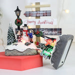 décoration noël figurine bonhomme neige enfants sapins guirlande lanterne blanc hiver traditionnelle chambre salon