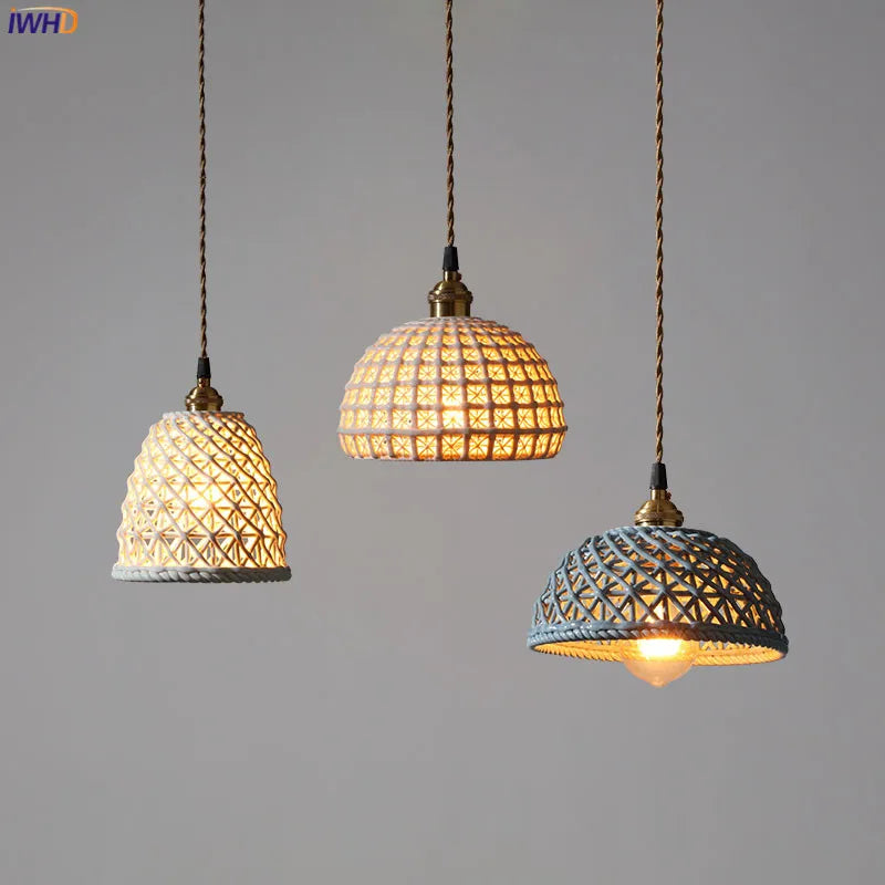 Lampe LED suspendue en céramique blanche design nordique vue de face