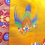 rideau plissé brodé motifs floraux animaux artisanal couleurs vives maison restaurant
