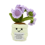 plantes artificielles tricotées fleurs feuilles pot décoratif artisanal violettes blanches vertes beige encouragement