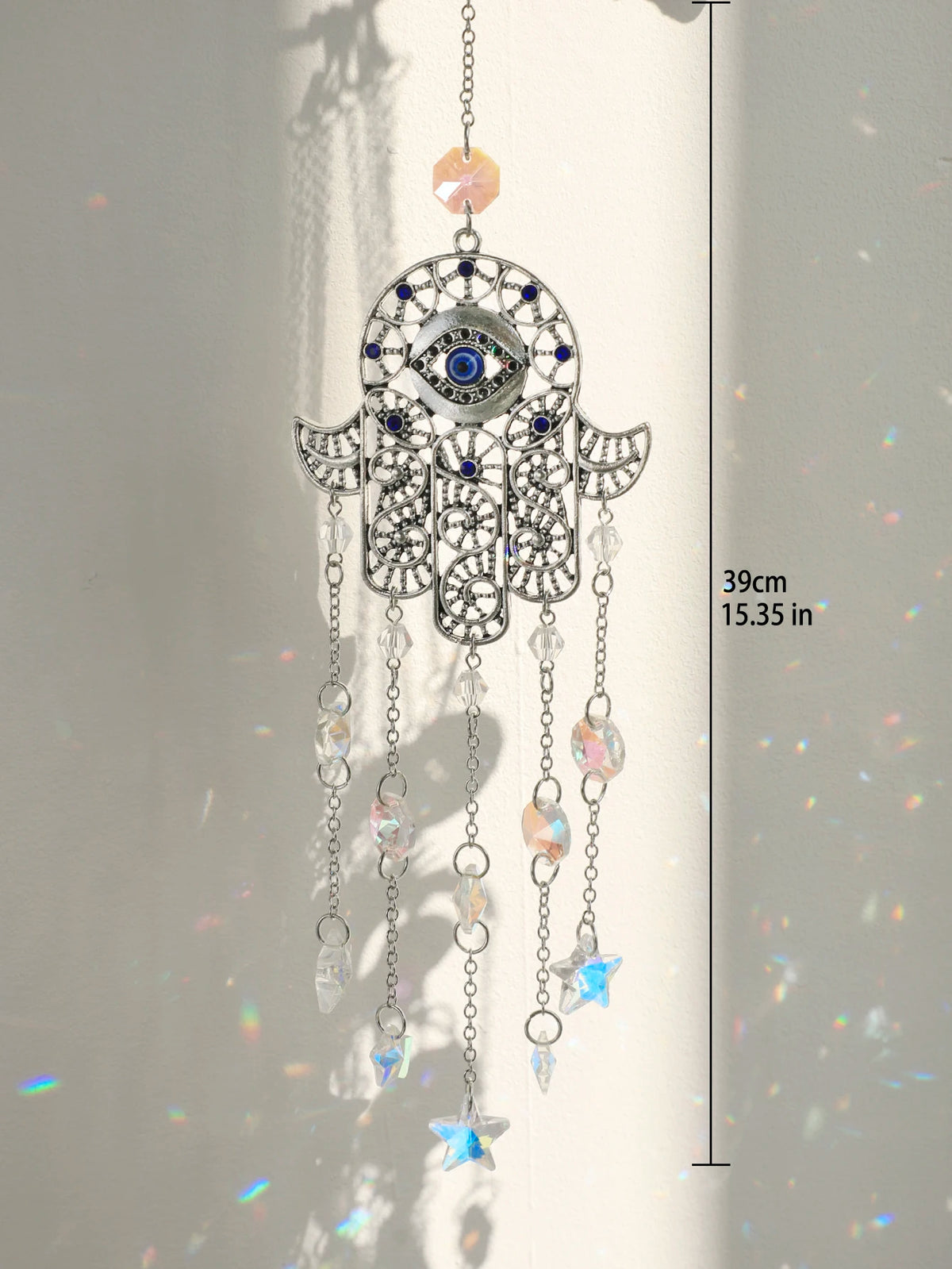 décoration jardin boho hamsa cristal prismes bleu argent transparent lumière capturante