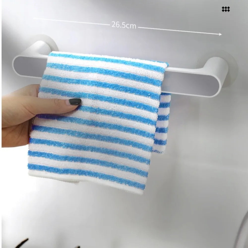 porte serviettes mural blanc texture lisse moderne serviettes