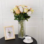 décoration intérieure bouquet roses artificielles modernes vase transparent anniversaire mariage