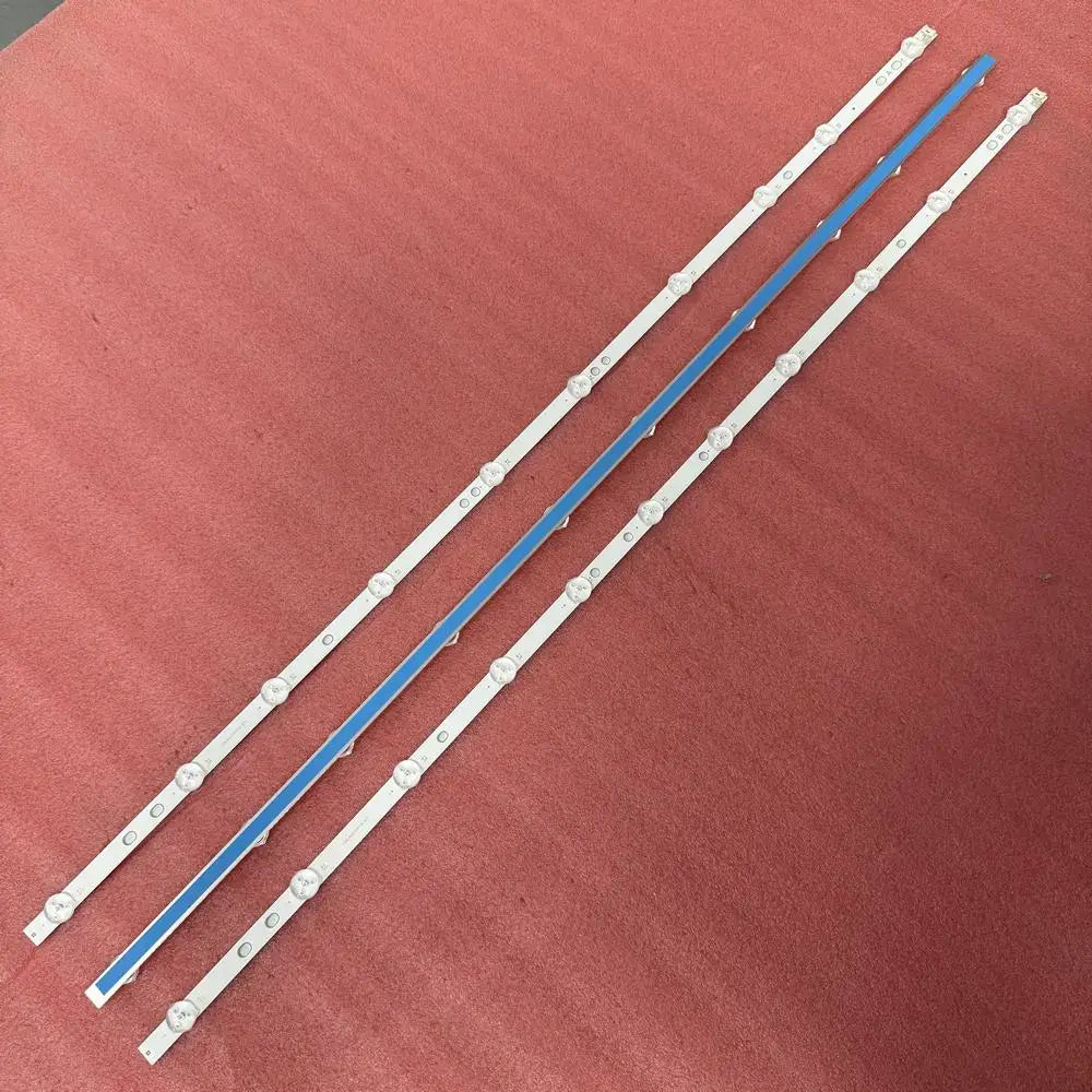bandes rétroéclairage led blanc texture mat connecteurs modernes téléviseur chambre