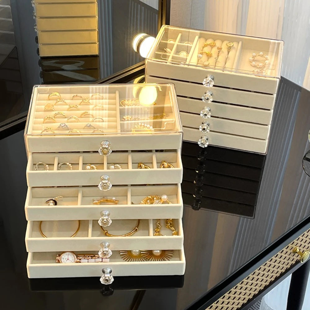 boîte bijoux velours beige clair poignées moderne rangement colliers bagues montres boucles d'oreilles