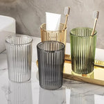 verres dents moderne vert gris doré rayures vertical opacité chambre