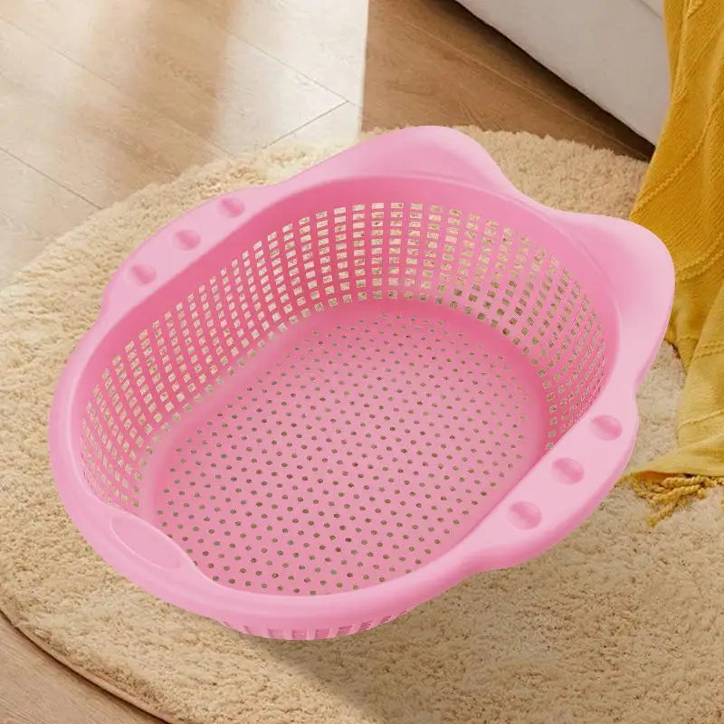 panier linge moderne tapis noir tapis blanc jaune gris rose petits trous transparent pratique