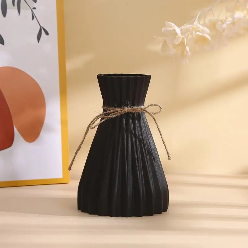 vases plissés modernes minimalistes noir bleu gris rose beige opaques