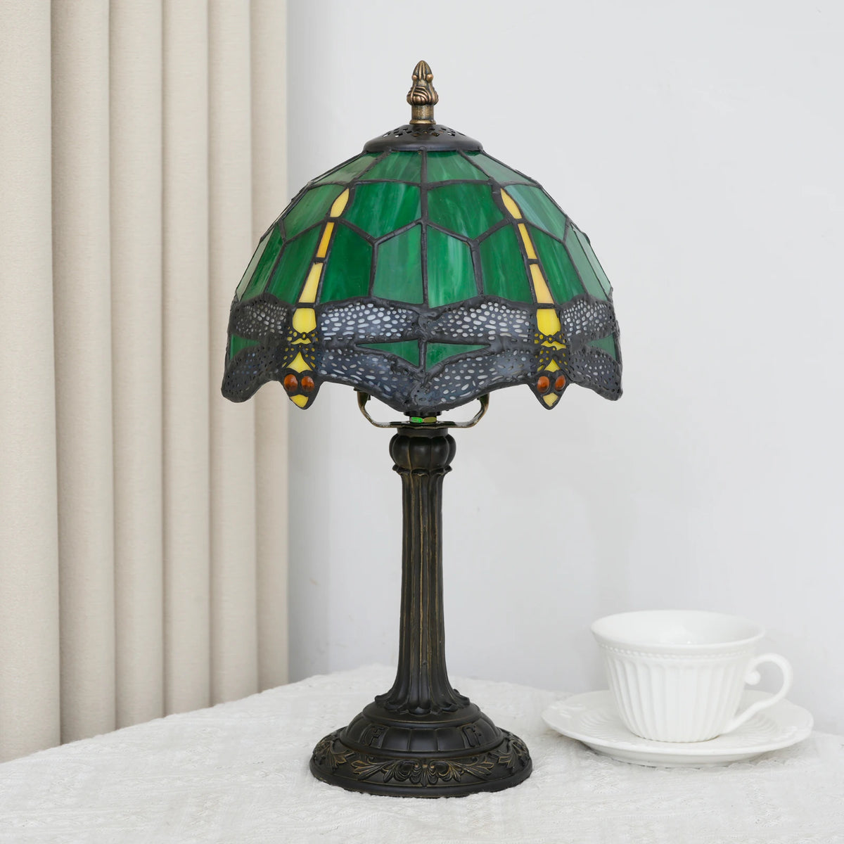 lampe table tiffany vert jaune libellules résine opaquité interrupteur câble électrique 110 240v 249